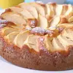 Régalez-vous avec notre recette de gâteau aux pommes healthy : une alternative saine et délicieuse !