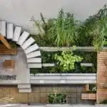 transformez-votre-jardin-avec-une-jardiniere-escalier-bois-et-sublimez-votre-espace-exterieur-en-un-paradis-verdoyant