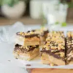 recette-comment-preparer-des-snickers-maison-healthy-pour-une-gourmandise-equilibree