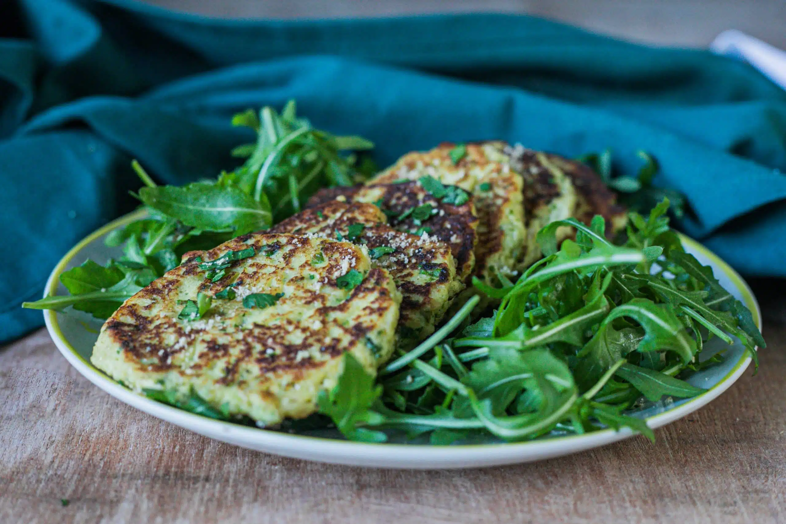 5-recettes-de-galettes-de-chou-fleur-healthy-pour-un-repas-savoureux-et-equilibre