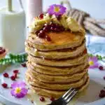 5-recettes-de-pancakes-healthy-pour-1-personne-un-petit-dejeuner-equilibre-et-delicieux