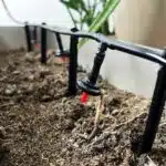 revolutionnez-votre-jardin-avec-notre-systeme-dirrigation-goutte-a-goutte-economie-deau-garantie