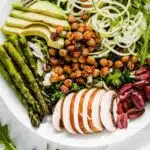 les-meilleures-recettes-de-salades-proteinees-pour-une-alimentation-saine-et-equilibree